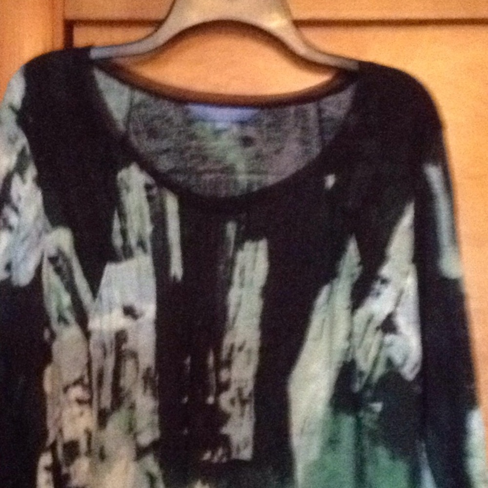 Long sleeve top